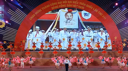 Đặc sắc chương trình nghệ thuật chào mừng thành công Đại hội toàn quốc lần thứ XII của Đảng