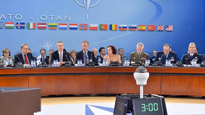 Leo thang căng thẳng Nga – NATO