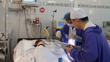 Lái xe tải gặp nạn trong vụ nổ ở Hà Đông đã tử vong