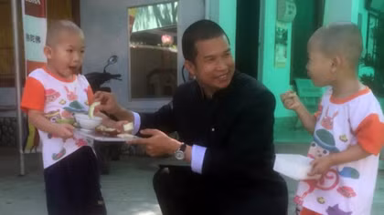 Yêu thương dưới bóng bồ đề