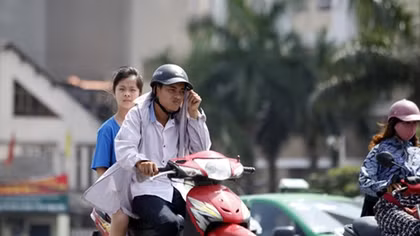Nắng nóng gay gắt tại Trung Bộ, nhiều nơi trên 38 độ