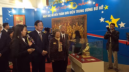 Kỷ niệm 70 năm Bác Hồ đến thăm Bưu điện Trung ương Bờ Hồ