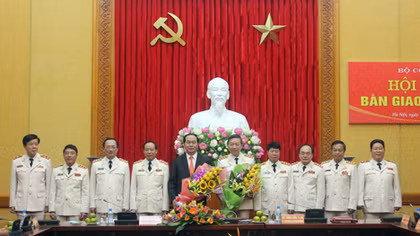 Hội nghị bàn giao công tác giữa Chủ tịch nước Trần Đại Quang và Bộ trưởng Bộ Công an Tô Lâm