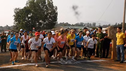 Khai mạc Hội thao “Chiến sĩ Công an khỏe” khối các đơn vị Trại giam Cụm số V
