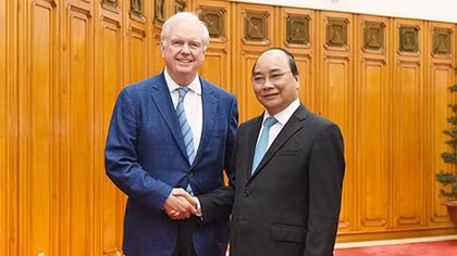 Thủ tướng tiếp GS. Thomas Vallely, Đại học Harvard