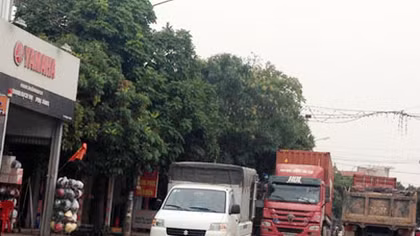 Bài 1: Những chiêu “né” phí cao tốc