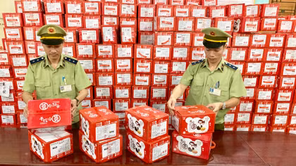 Phát hiện bánh trung thu không rõ nguồn gốc
