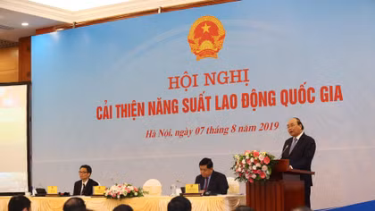 Thủ tướng kêu gọi tăng năng suất lao động, tạo bứt phá mới cho Việt Nam