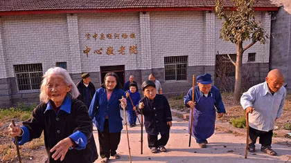 Kỳ lạ ngôi làng của những chú lùn cao chưa đầy 1m