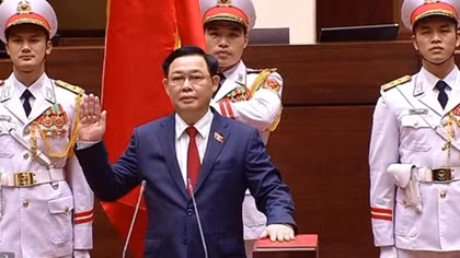 Đồng chí Vương Đình Huệ được bầu giữ chức vụ Chủ tịch Quốc hội