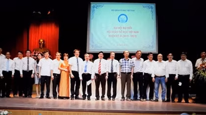 PGS.TS Tống Trung Tín được bầu làm Chủ tịch Hội khảo cổ học Việt Nam