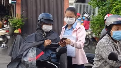 Học sinh TP Hồ Chí Minh lại học trực tuyến