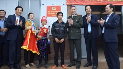 Không để các hộ nghèo, gia đình chính sách bị bỏ lại phía sau