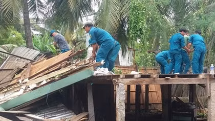 An Giang khẩn trương giúp đỡ các hộ dân bị giông lốc 