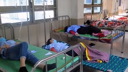 82 công nhân bị ngộ độc thực phẩm