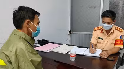 Cảnh báo màn lừa đảo nộp tiền “phạt nguội” qua tài khoản 