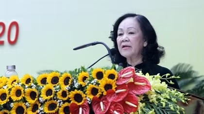 Đồng chí Trương Thị Mai dự và chỉ đạo Đại hội đại biểu Đảng bộ tỉnh Quảng Nam