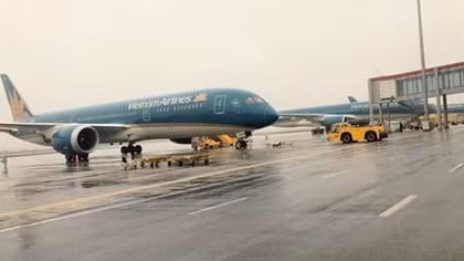 Bên trong những máy bay Vietnam Airlines về từ tâm dịch châu Âu