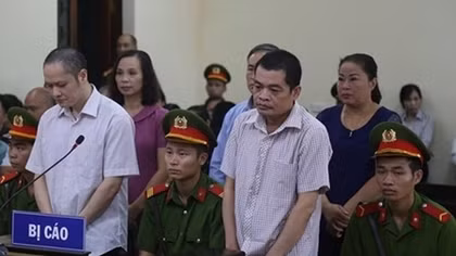 Hoãn phiên toà vụ gian lận điểm thi ở Hà Giang vì vắng 120 nhân chứng