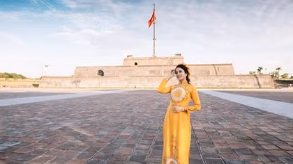 Di tích cố đô Huế miễn phí tham quan với khách mặc áo dài truyền thống