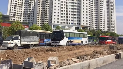 Dự án cấp bách được thi công với tiến độ “rùa bò”