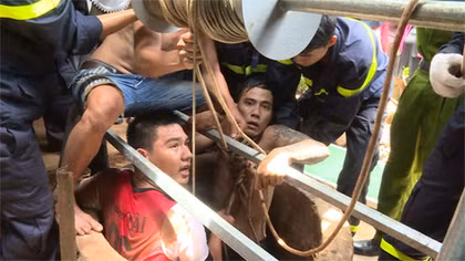 Kịp thời cứu sống nạn nhân bị ngã xuống giếng sâu