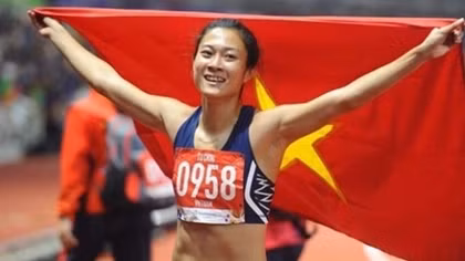 Màn lên ngôi ngọt ngào của Lê Tú Chinh
