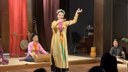 Đào liễu hắt hiu