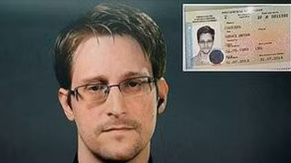 Edward Snowden được cấp chứng minh thư Nga