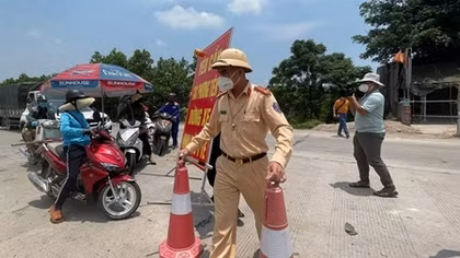Nếu quản lý lỏng lẻo, vài tháng người dân không ra khỏi khu cách ly