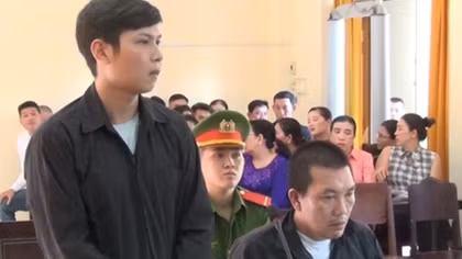 Bị phạt 500 triệu đồng vì mang tiền “vượt biên”