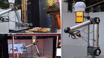 Robot nướng xúc xích