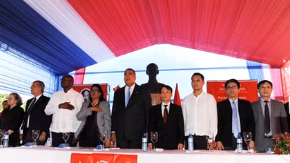 Người dân Cộng hòa Dominicana tôn vinh Chủ tịch Hồ Chí Minh