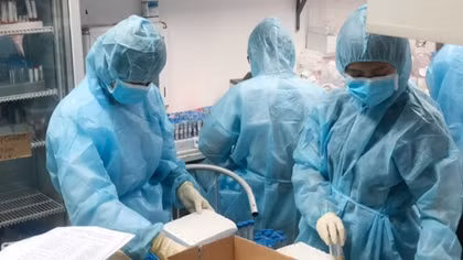 Xét nghiệm virus SARS-Cov-2: Áp lực và sự hy sinh nơi tuyến đầu!