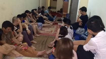 Đánh sập nhiều tụ điểm ăn chơi thác loạn ở thành phố Cảng