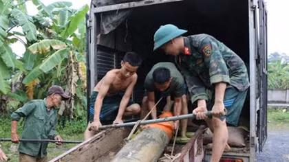 Phát hiện quả bom khủng khi đào ao nuôi cá