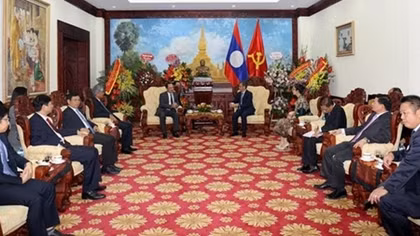 Bộ Công an Việt Nam chúc mừng 42 năm Quốc khánh nước CHDCND Lào
