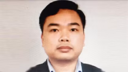 Giả danh cán bộ "mua giúp” chung cư cao cấp