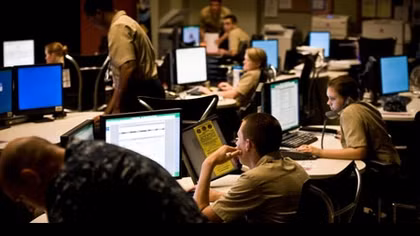 Tình báo Tây Ban Nha xây dựng lực lượng chống IS trên Internet