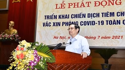 Cùng nhau quyết tâm, trên dưới một lòng để thực hiện thành công chiến dịch tiêm chủng lớn nhất trong lịch sử