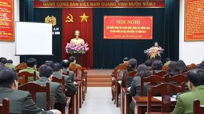 Tập huấn công tác tuyển sinh năm 2017 tại Lạng Sơn