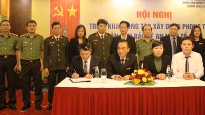 Triển khai phong trào toàn dân bảo vệ ANTQ tại khách sạn Mường Thanh