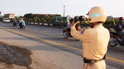 Tăng thêm chế tài xử phạt với lỗi chạy quá tốc độ