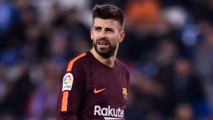 Lạ lùng điều khoản "chống Pique" của Barcelona