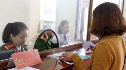 Rút ngắn thủ tục, tạo thuận lợi cho thân nhân tới thăm người lầm lỗi