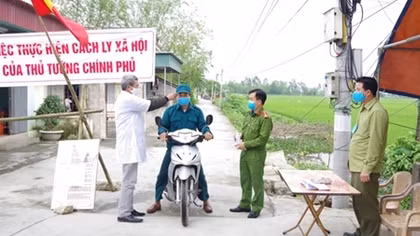 Lập 8 chốt kiểm soát dịch bệnh khi địa bàn có bệnh nhân dương tính COVID-19