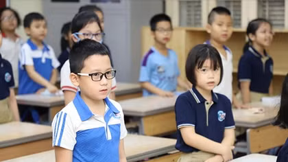 Tăng thời gian thực nghiệm và mở rộng “kênh” thẩm định sách giáo khoa