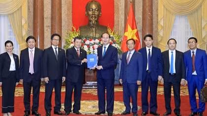 Chủ tịch nước Trần Đại Quang làm việc với lãnh đạo Hội đồng Tư vấn kinh doanh APEC Việt Nam