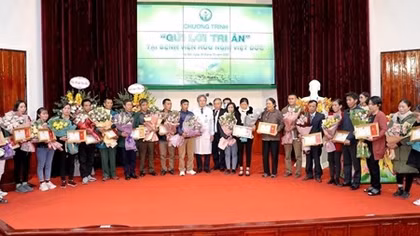 Cho đi là còn mãi