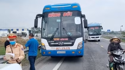 Truy vết hành khách xuống dọc đường tuyến Vân Đồn - Quảng Ngãi
